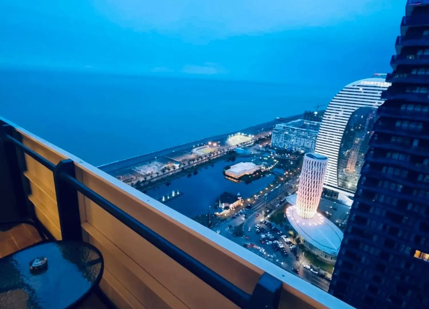 Amazing Holiday Orbi Hotel Batumi Apartment